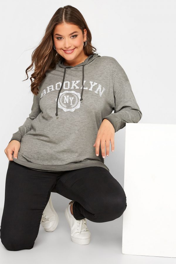 Büyük Beden Kapüşonlu Uzun Kollu Baskılı Sweatshirt 301145 Vervegrand