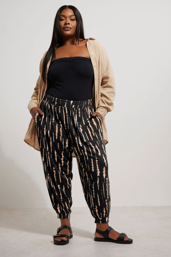 Büyük Beden Paçası Lastikli Likralı Esnek Kumaş Pantolon 145047 Vervegrand