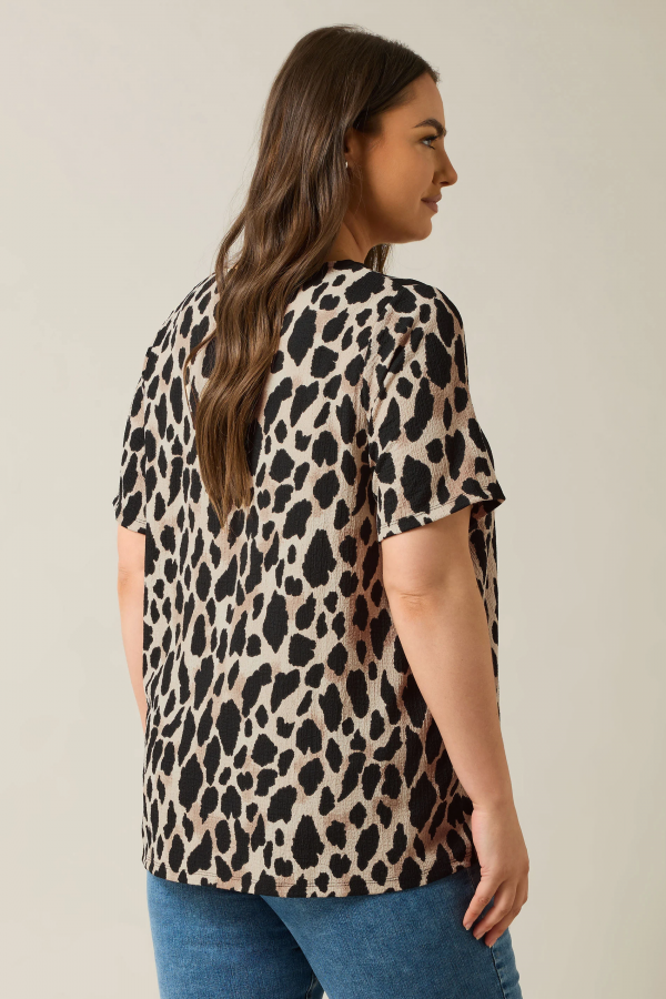 Büyük Beden Kısa Kollu Bisiklet Yaka Leopar Desenli Bluz 616006 Vervegrand