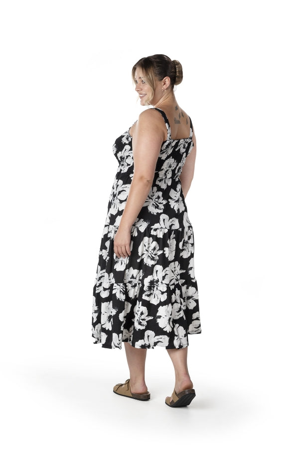 Büyük Beden Çiçek Desenli Kalın Askılı Beli Lastikli Elbise T-79 Vervegrand