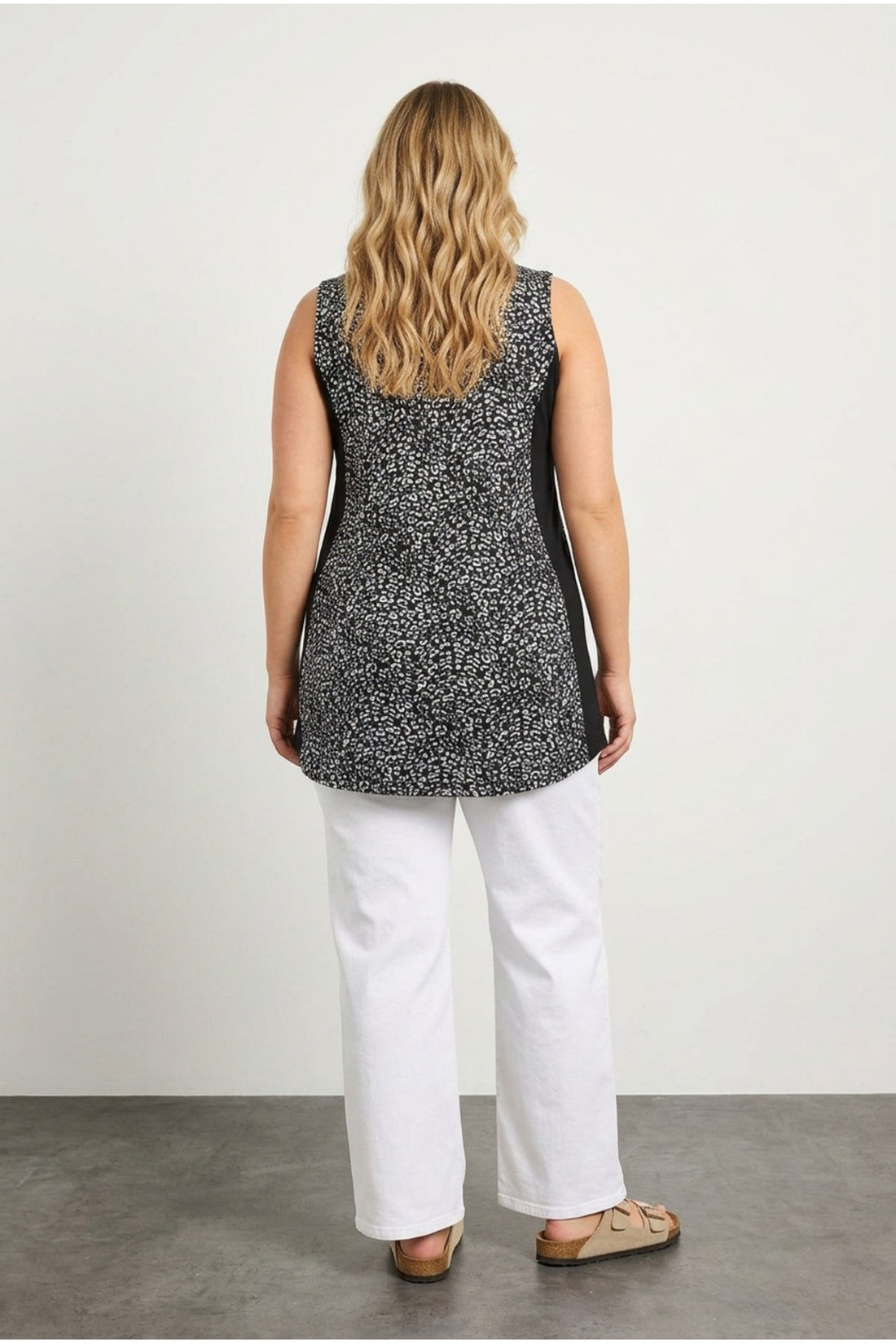 Sleeveless Crew Neck Blouse with Pocket Detail and Leopard Print Back 302257
