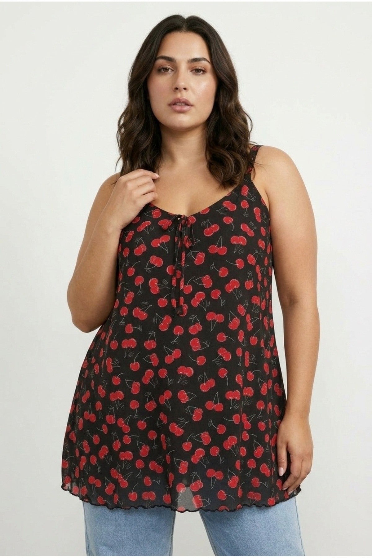 V Yaka Askılı İp Detaylı Desenli T-shirt 322672