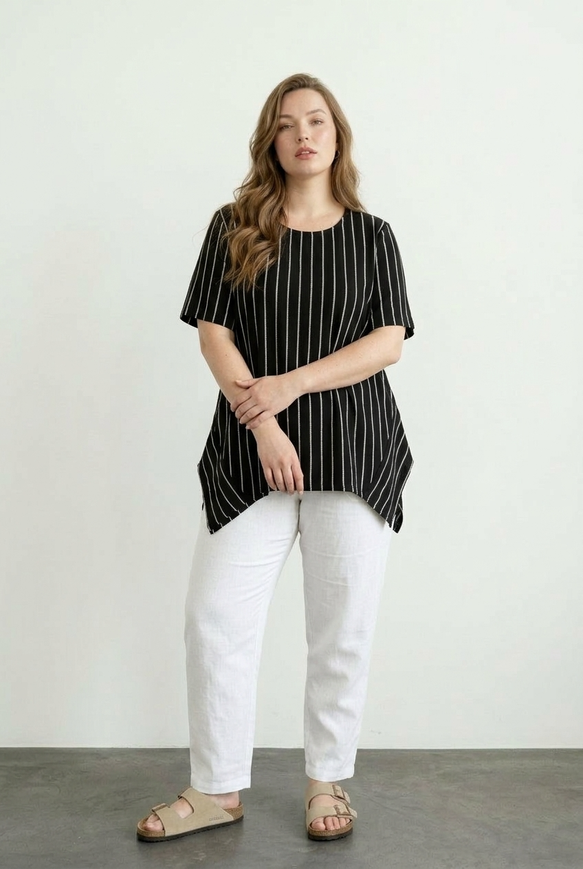 Büyük Beden Bisiklet Yaka Yarasa Kol Çizgili Asimetrik Kesim Esnek Kumaşlı T-shirt