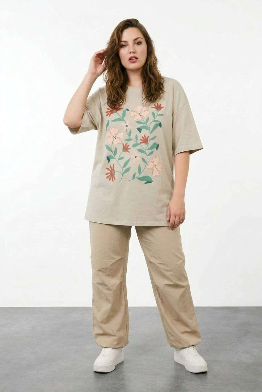 Büyük Beden Çiçek Desenli Pamuklu Oversize Bej T-shirt