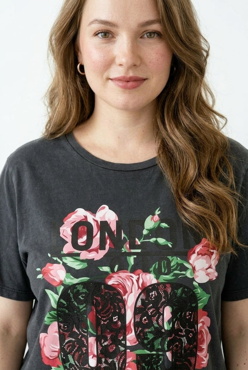Büyük Beden Çiçek Baskılı Asit Yıkama Pamuklu T-Shirt - Vervegrand - Görünüm 6